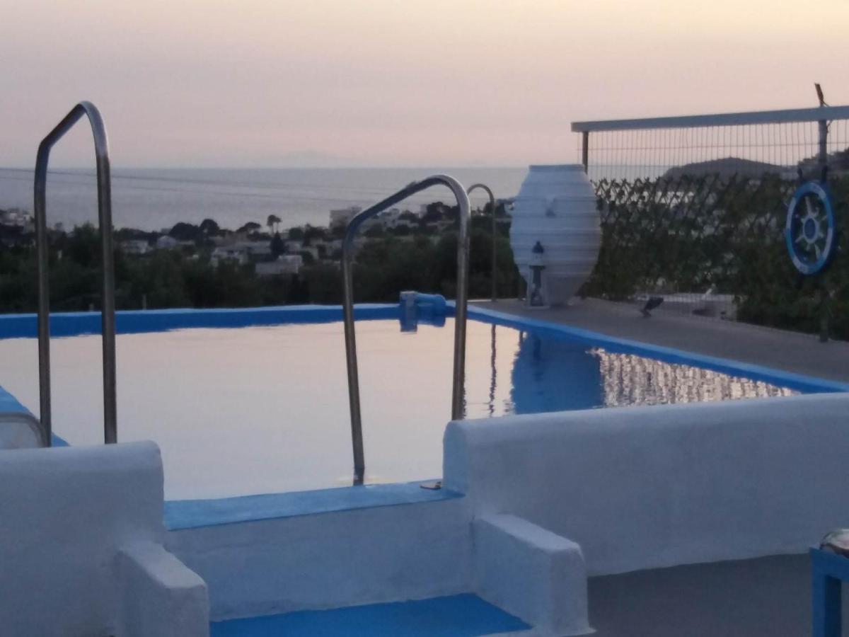 Kareshome-privacy-view Apartment