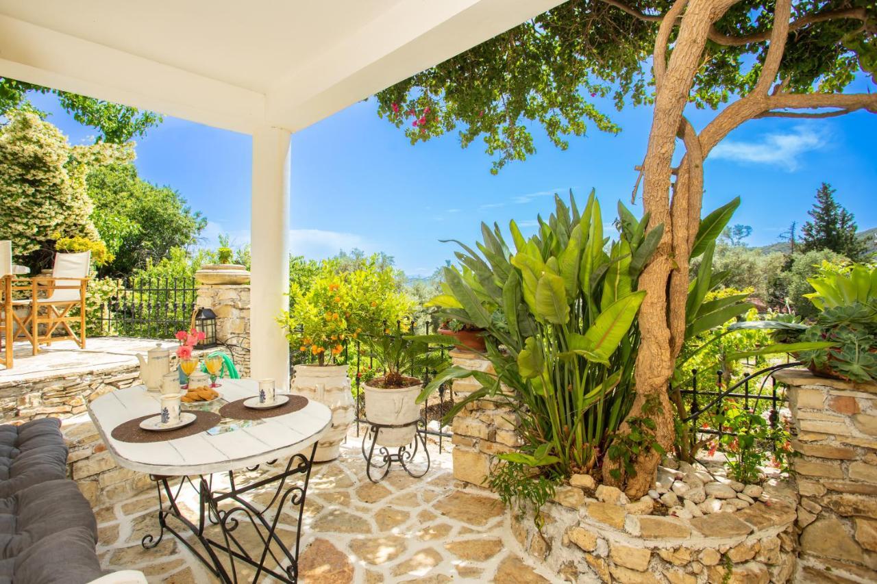 Traditional Family Southern Lefkada Holiday home