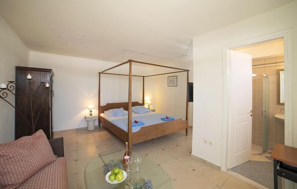 Plaka Luxury Crete Dreams *