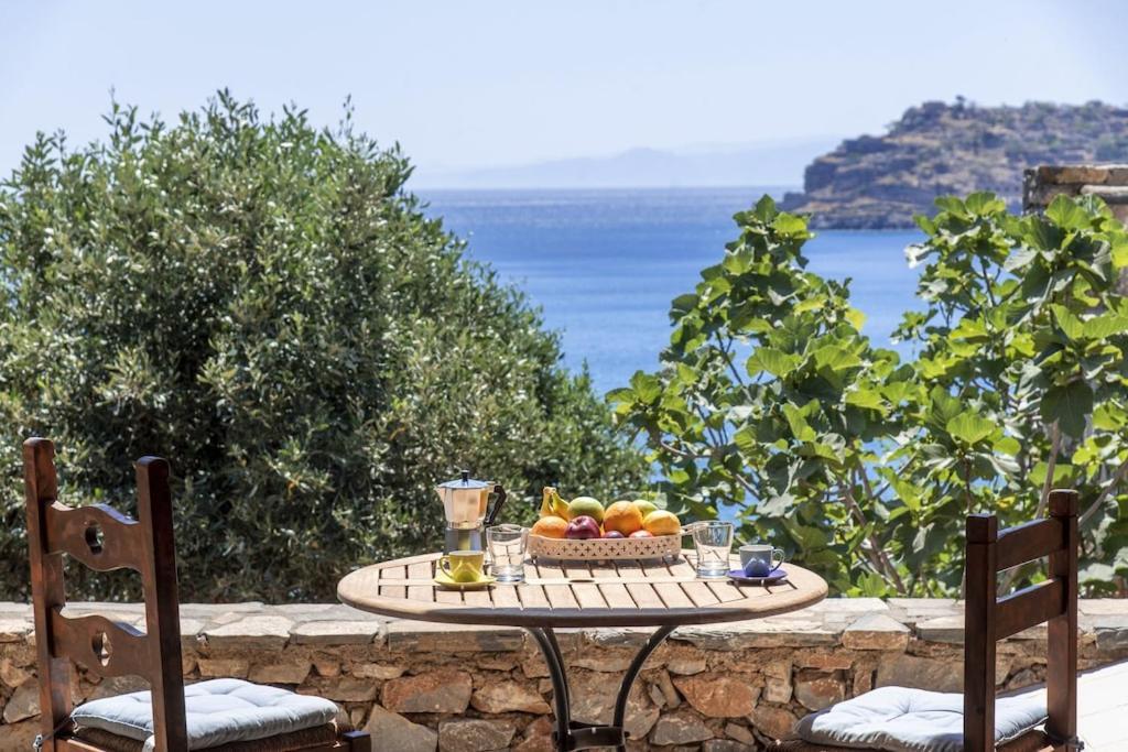 Plaka Luxury Crete Dreams *