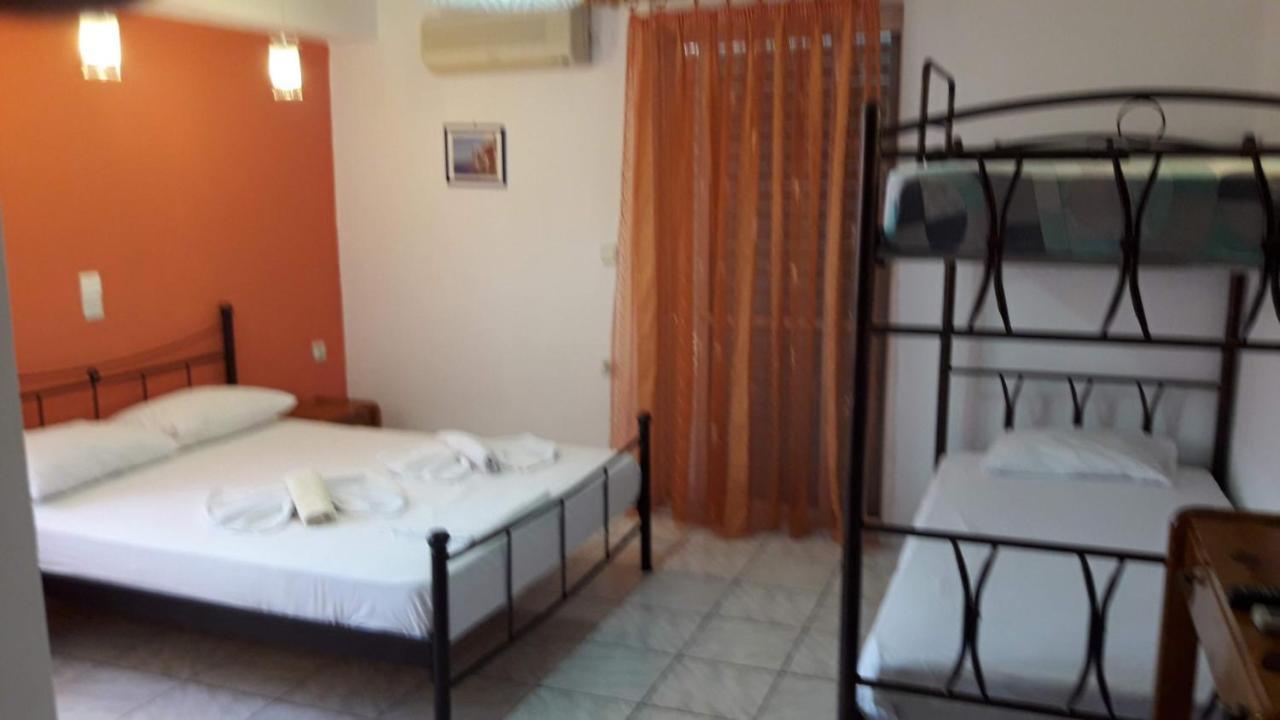 Homer's Guest house Nydri (Lefkada)
