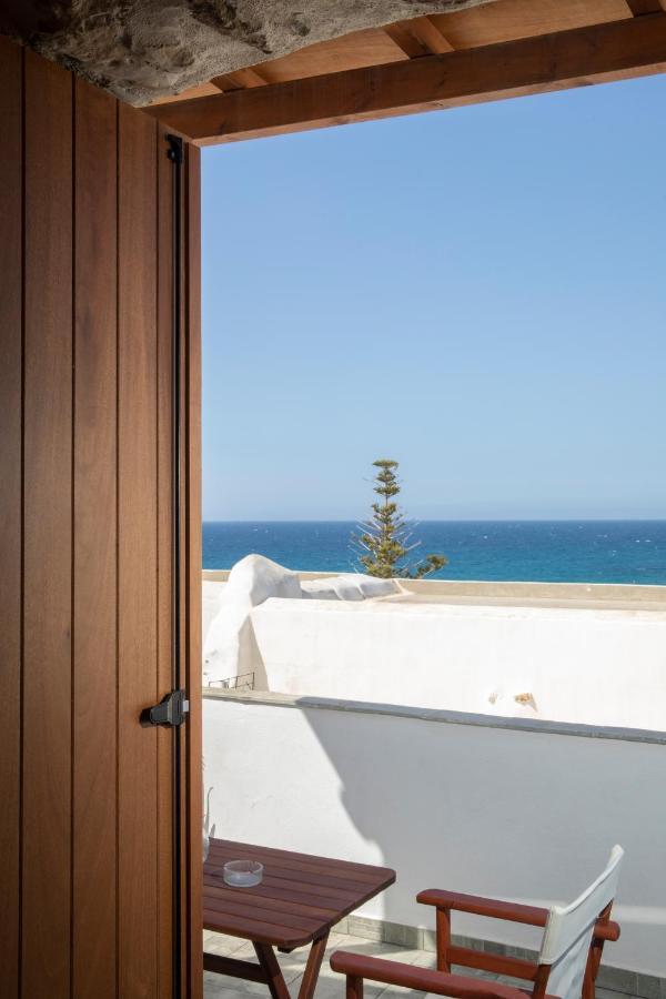 Cycladic Sea View House Near The Castle Apartment