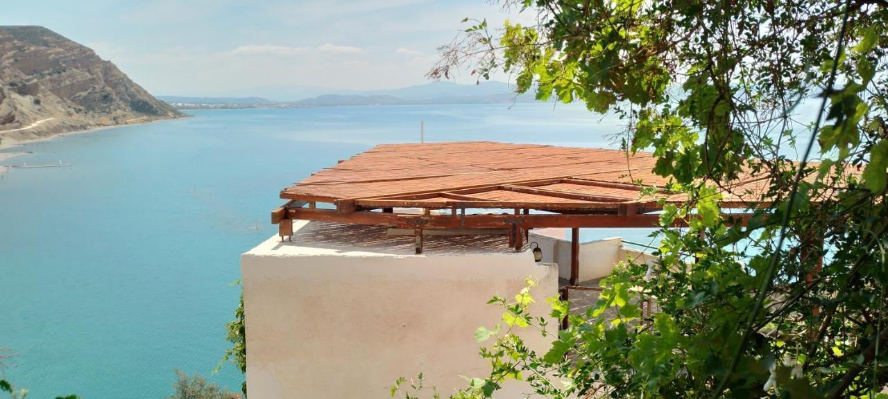Loggia Guest house Agia Galini (Crete)