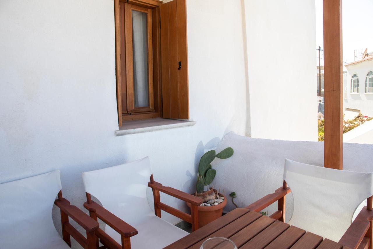 Cycladic Sea View House Near The Castle Apartment *