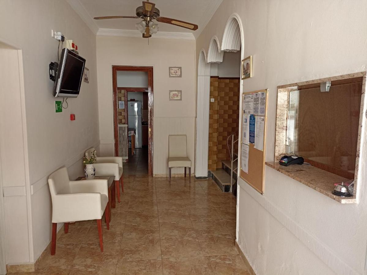Guest house Rooms-studio Anagnostou