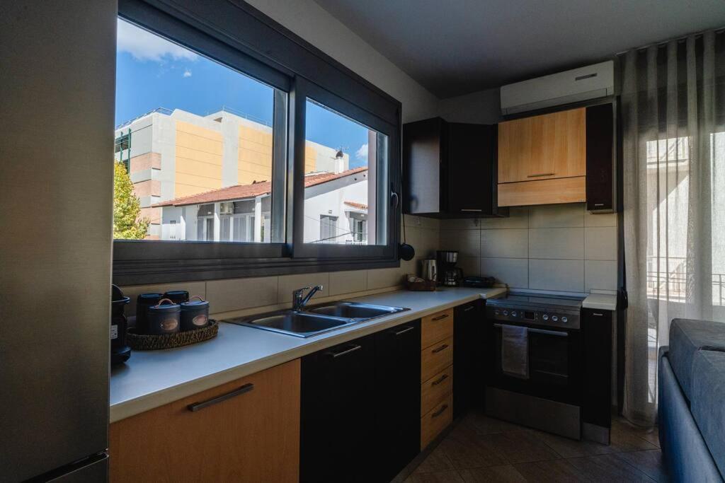 Apartment #t33 Chic 2br In The Centre Of Volos