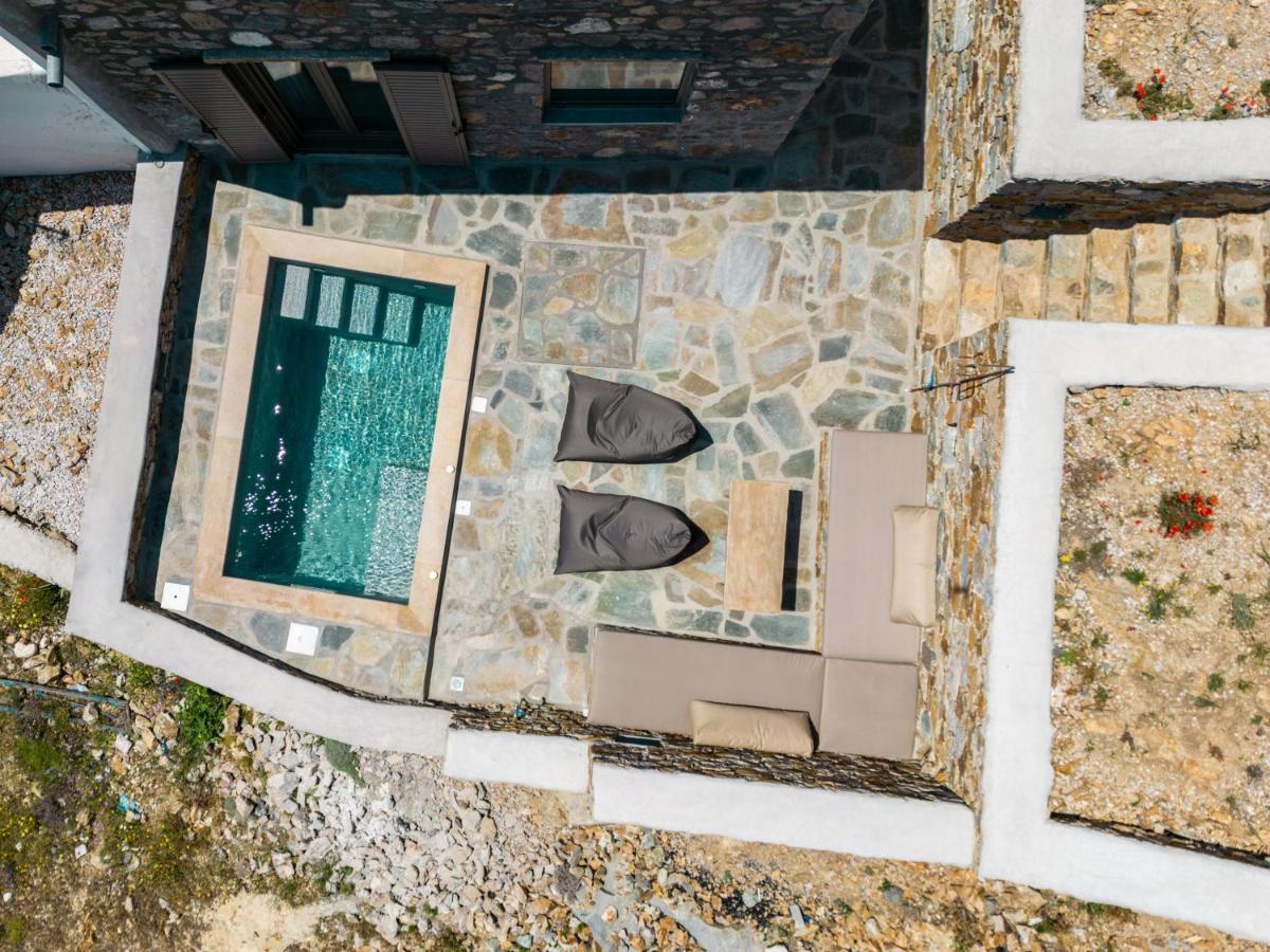 Apartment Petrias Pool House