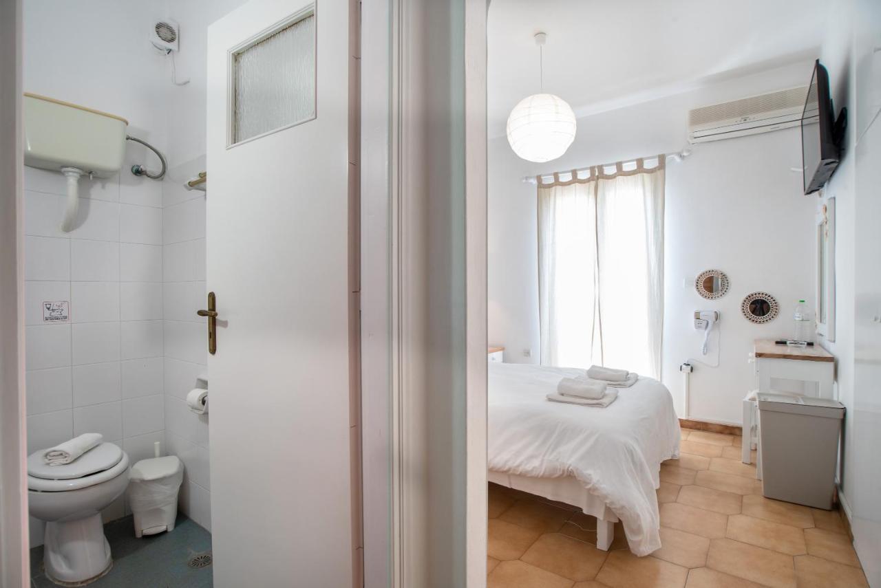 Livadia Seaside 13 Guest house *