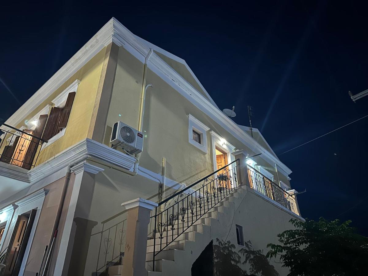 Casa Chara 2 *