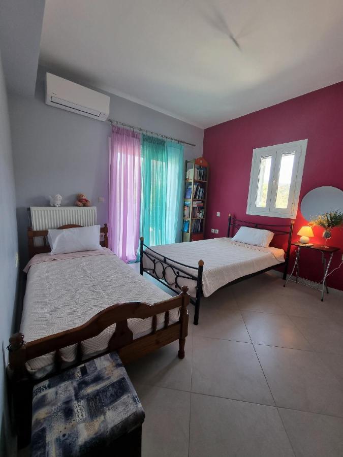 Vlasis Apartment