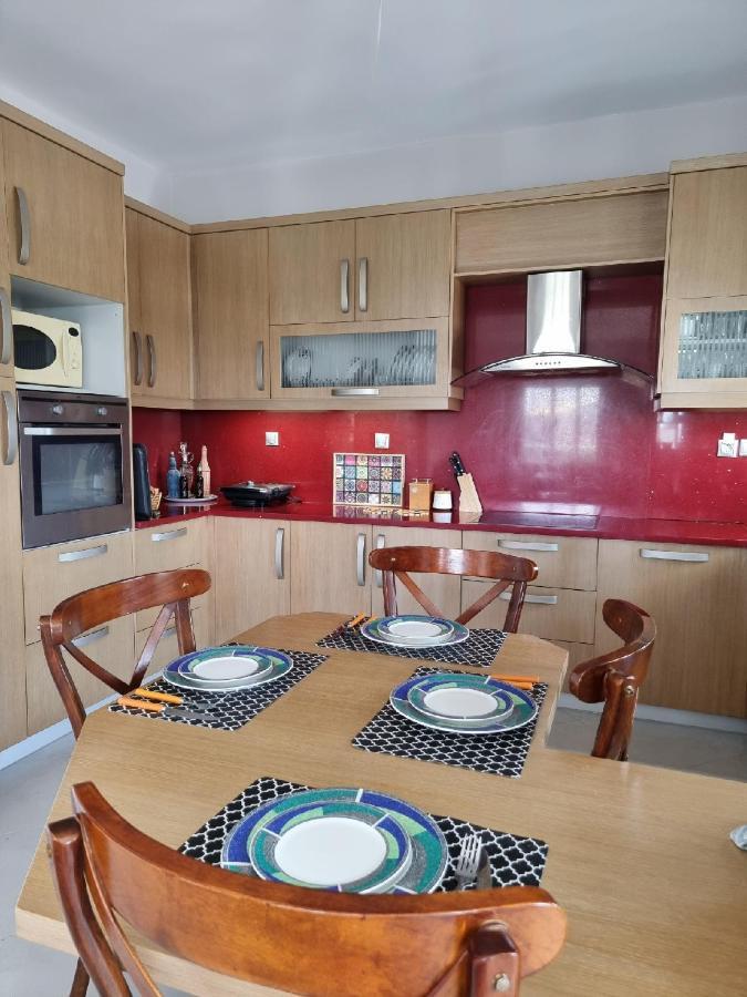 Vlasis Apartment