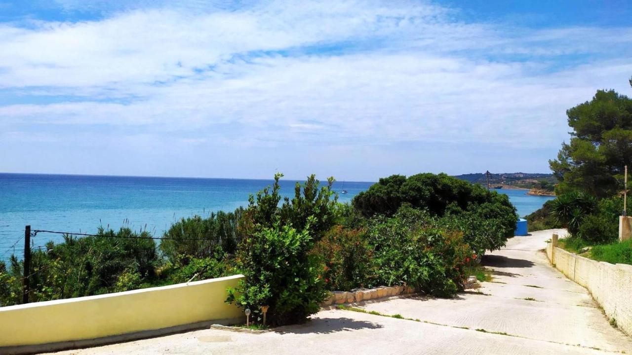 Nikos & Spiros Trapezaki (Kefalonia)