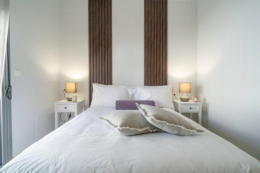 #t33 Chic 2br In The Centre Of Apartment Volos