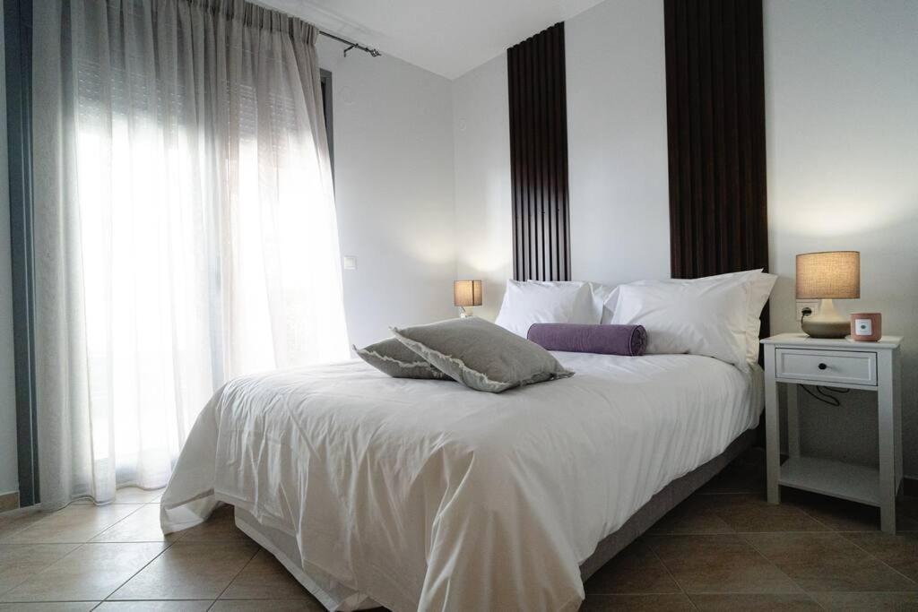 #t33 Chic 2br In The Centre Of