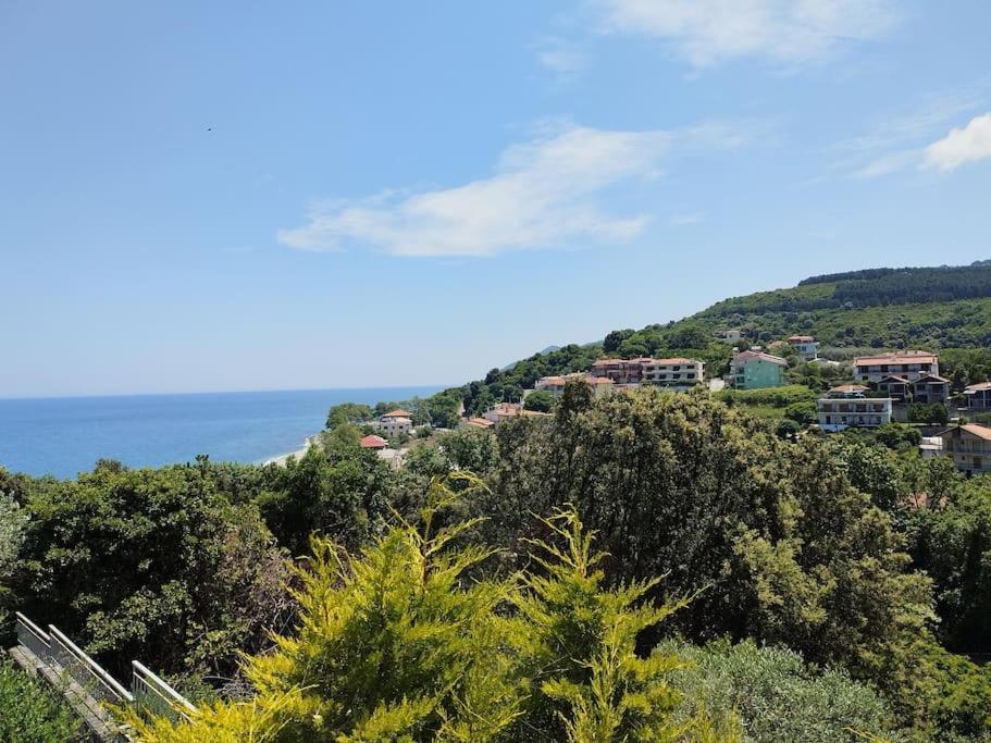 Rhea Panorama Sea View House *