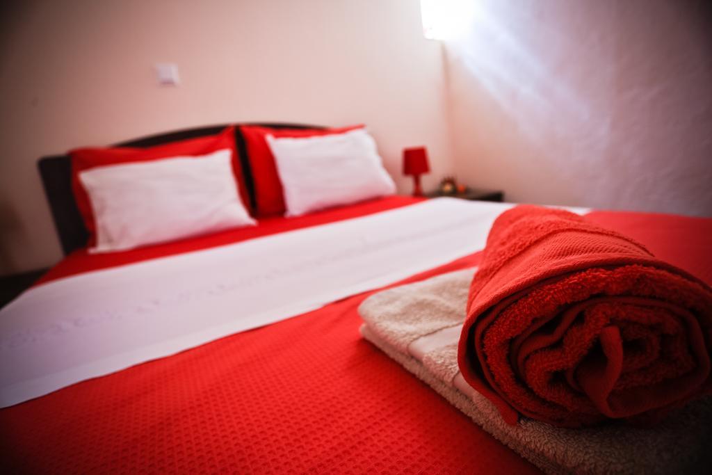 Home Suites *