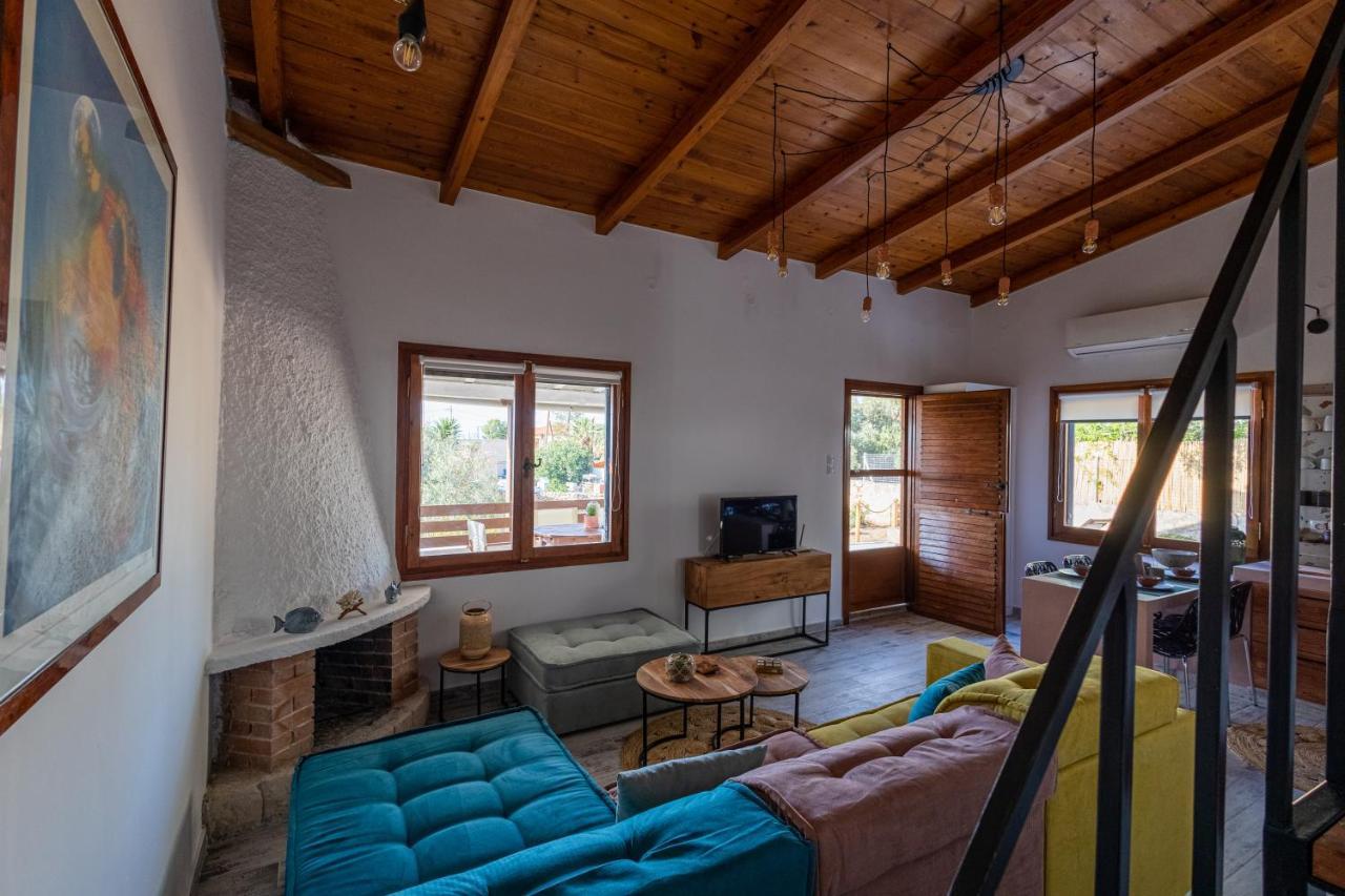 Apartment Plakakia Beachfront View *