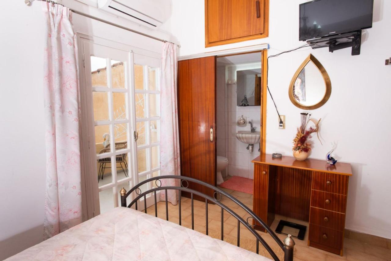 Sea Side Apartment