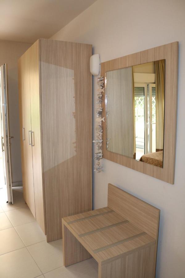 Apartment Thea Siviri