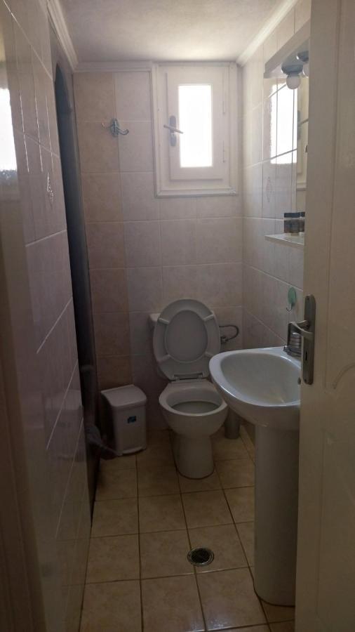 Elzahed Bonaccia Apartment Kimolos