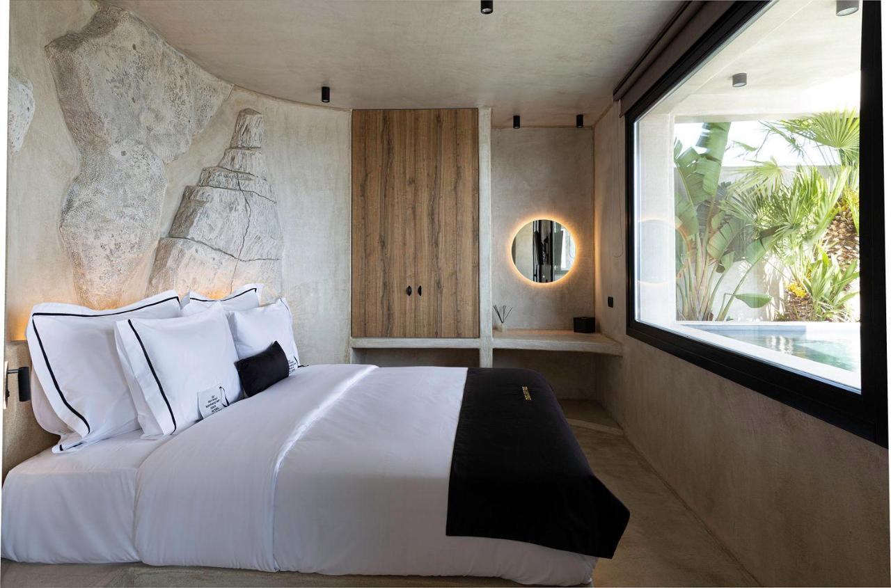 Senses Luxury *