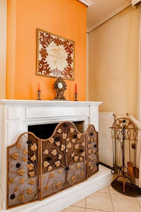 Pantheon Penthouse, Riviera Apartment