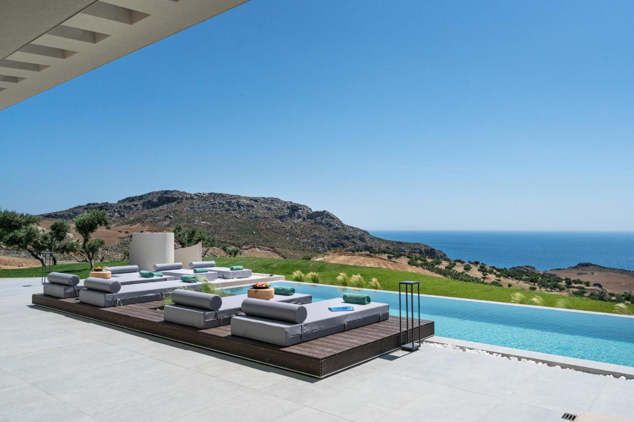 7 Seas - With Amazing View Villa