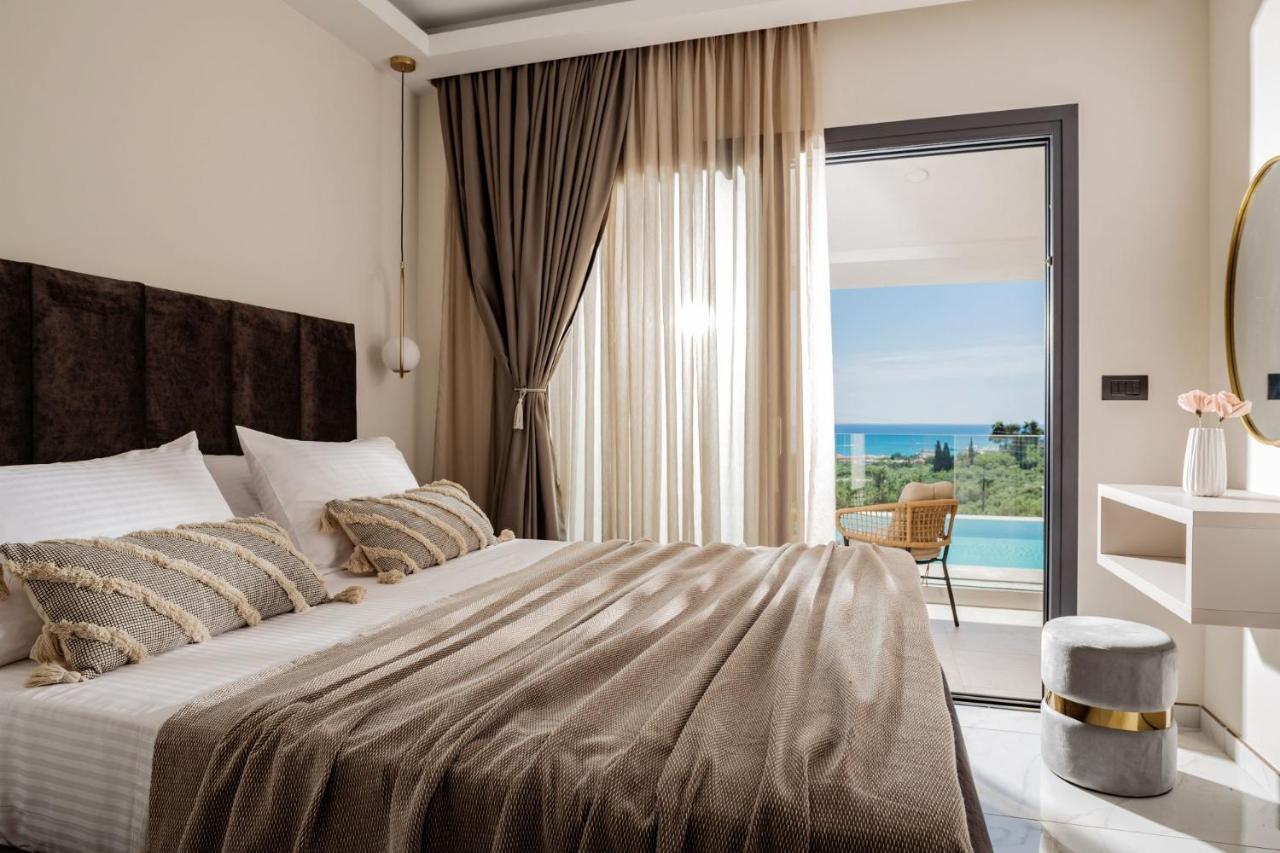 Roselia - Luxury Escape With Magnificent Views, By Zantewize * Laganas