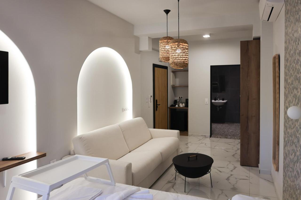 Uphill Unique Boutique Hotel Skiathos Town