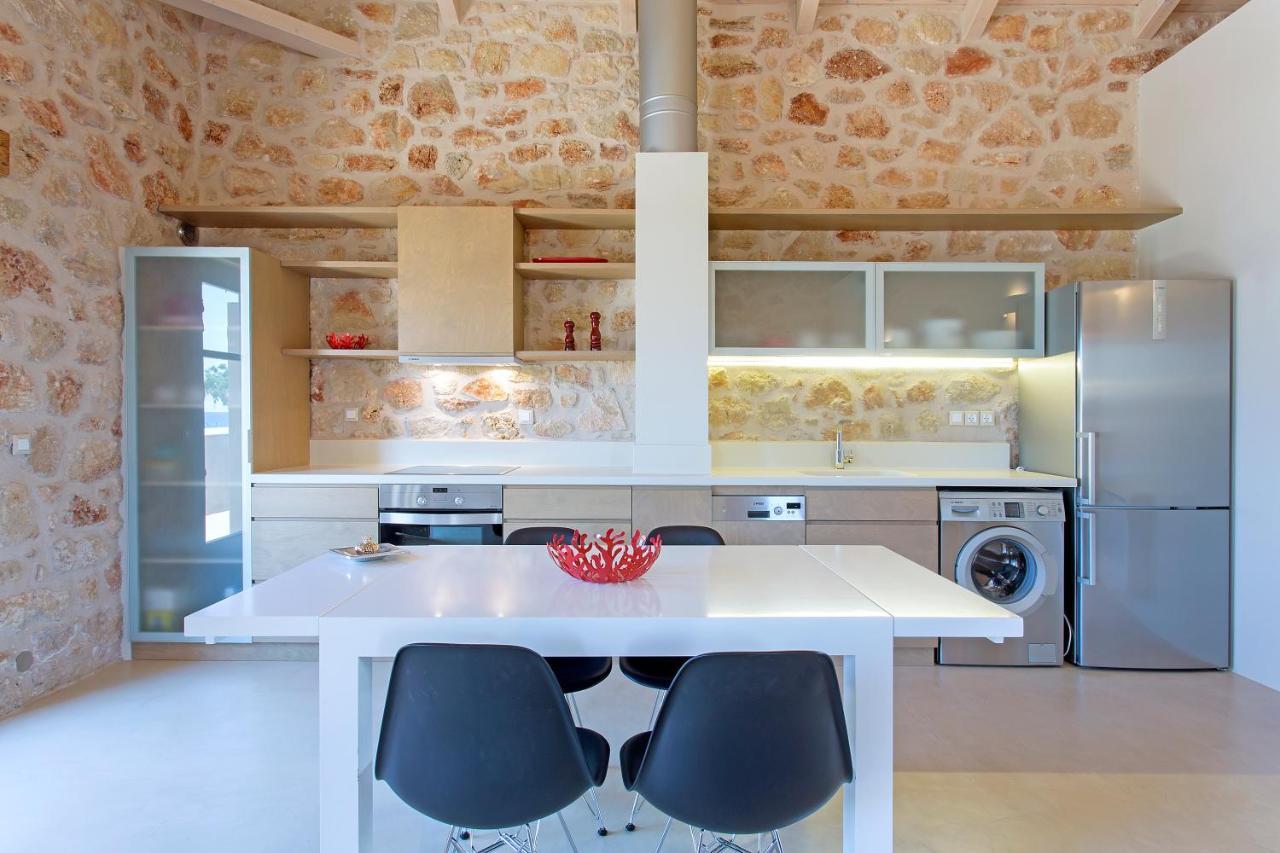 Mary's Luxury 1 Apartment Plitra