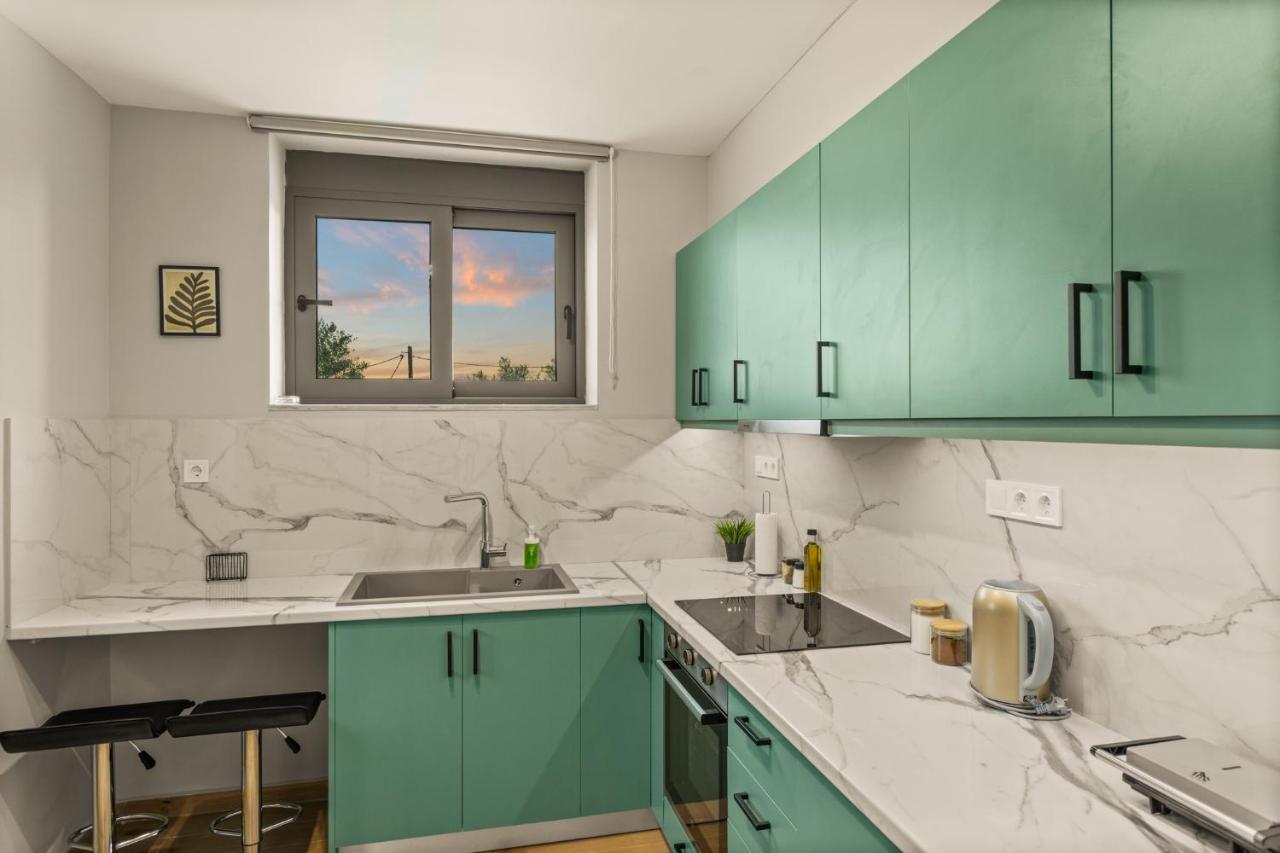Elia Apartment Riglia