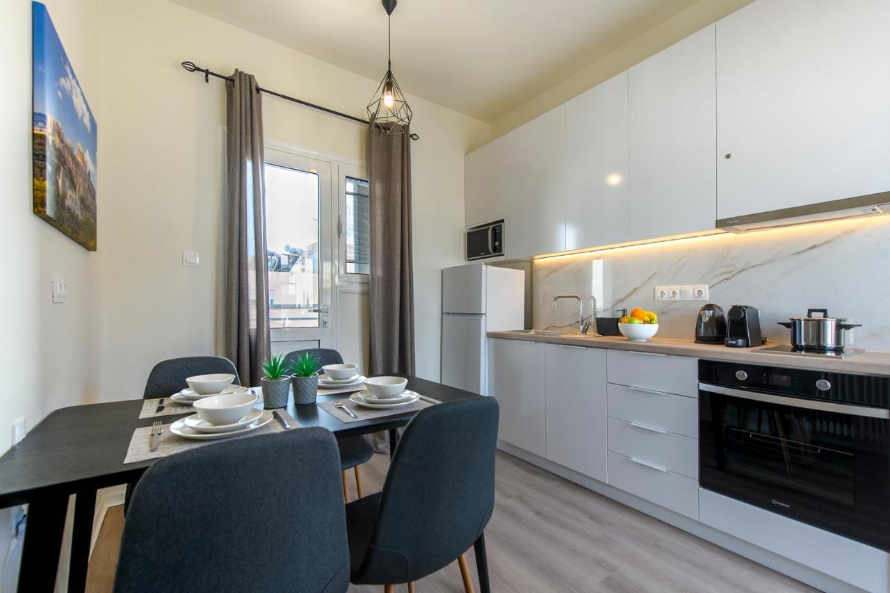Beautiful Loft Close To Acropolis Athens