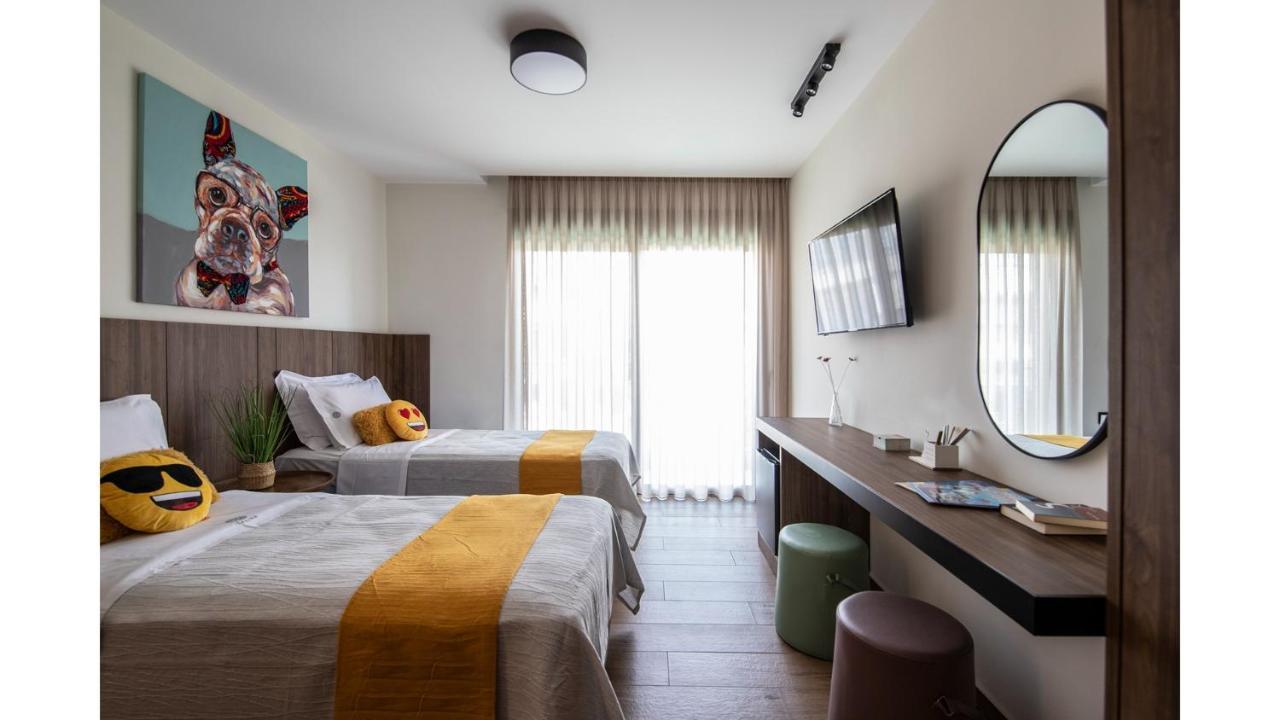 Salina - With Private Heated Eco-pool, Sauna & Jaccuzi Hot Tub Villa *