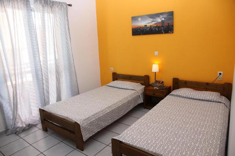 Aparthotel Happy Days Malia (Crete)