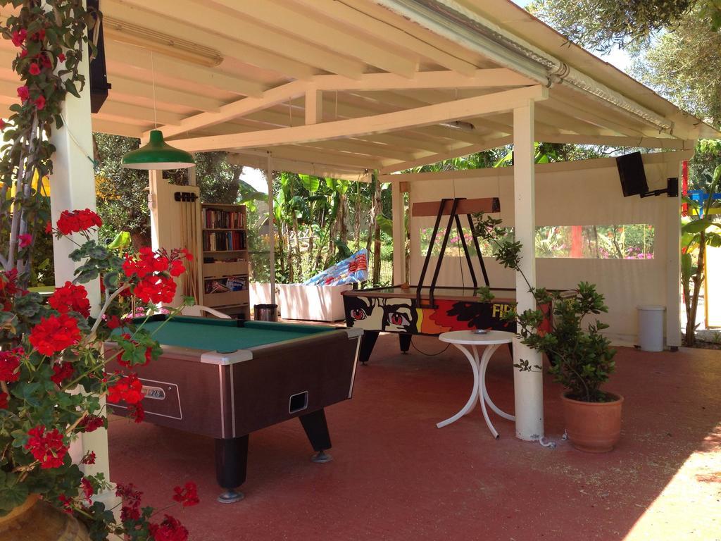 Aparthotel Dionyssos Village