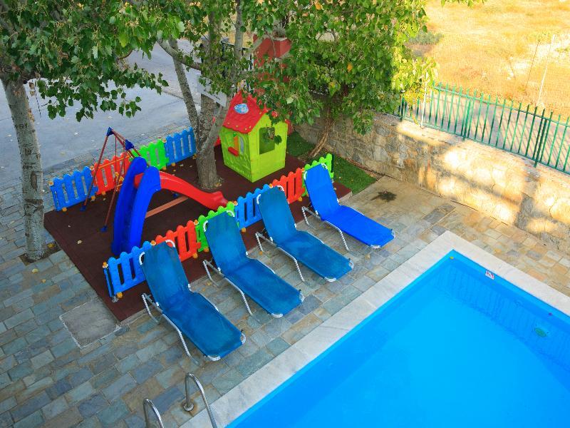 Stroubis I Apartment Megas Limnionas