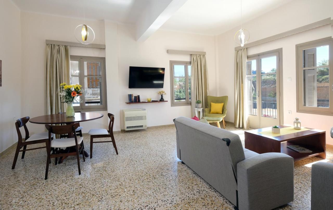 Phos In Chania Apartment