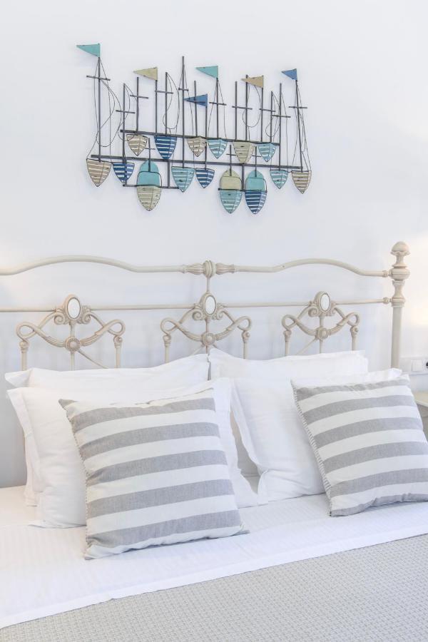 Arethousa House *