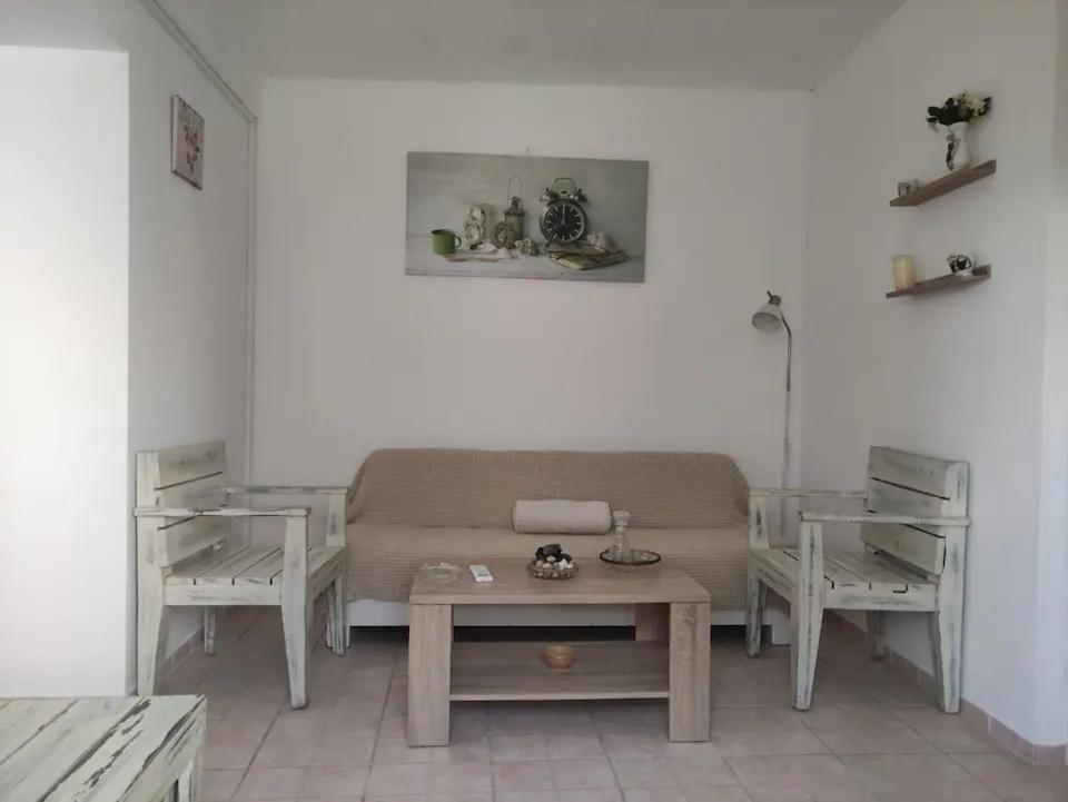 Argyro's Vintage House *