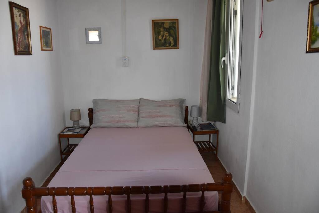 With Amazing Sea View Holiday home Moutsouna