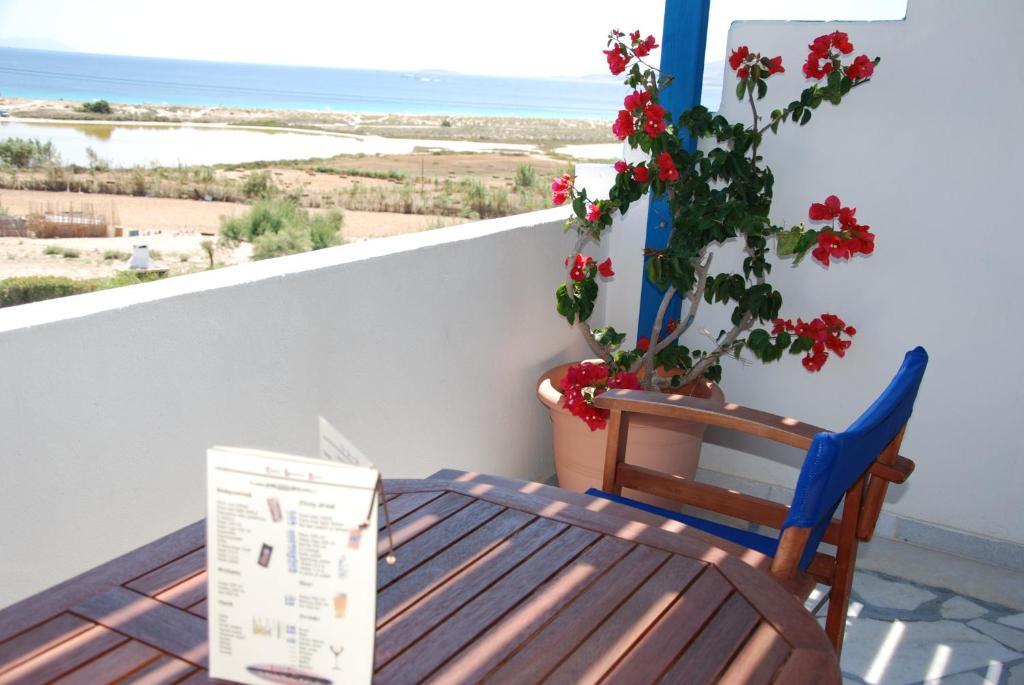 Koulas - Red Aparthotel