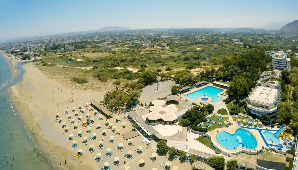 Apollonia &