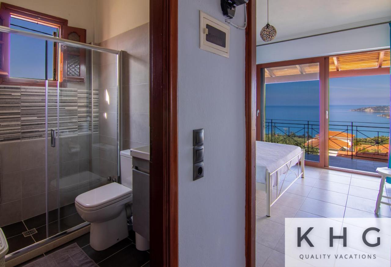 Dennis Grand View In Village! Wide Angle Views! * Vlachata