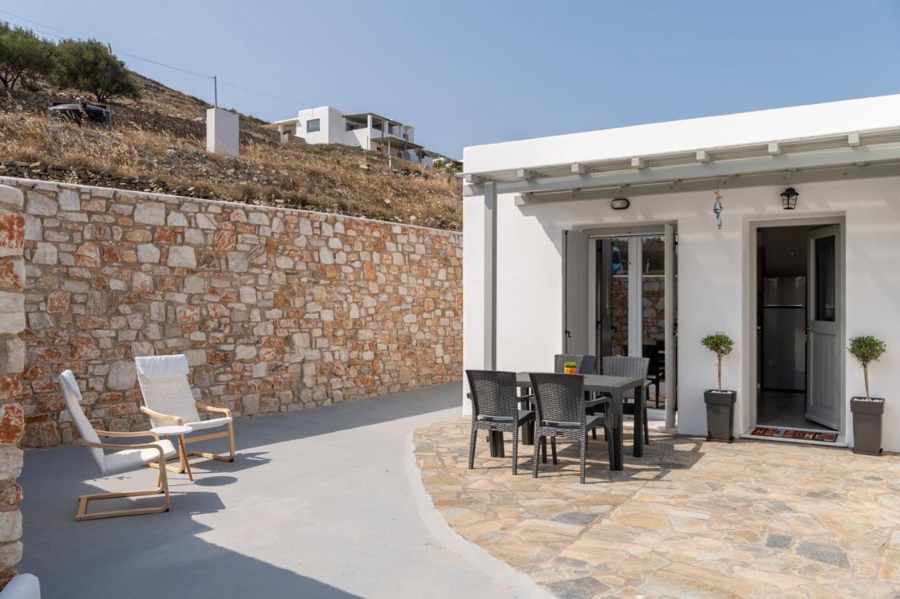 Parikia's Sunlight 2bedroom House Holiday home *