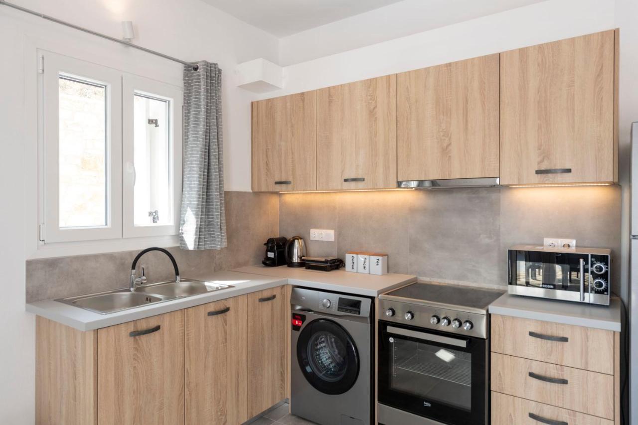 Parikia's Sunlight 2bedroom House