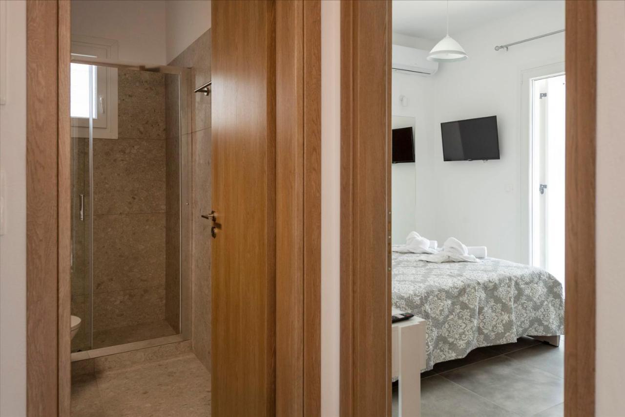 Parikia's Sunlight 2bedroom House Holiday home *