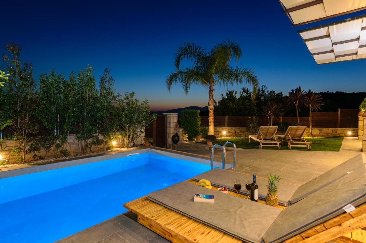 Effrosini Traditional Country house