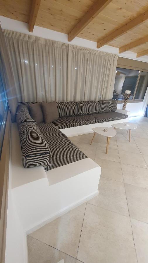 Villa Aqua *