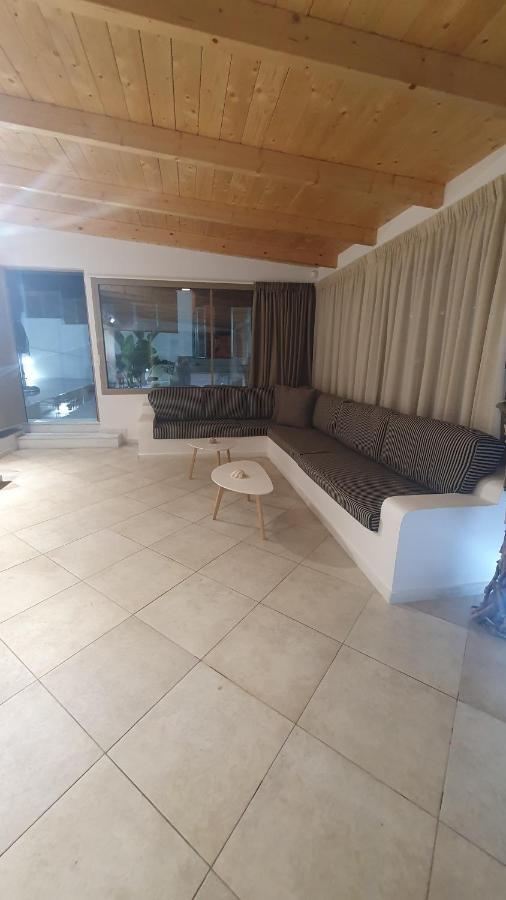 Villa Aqua