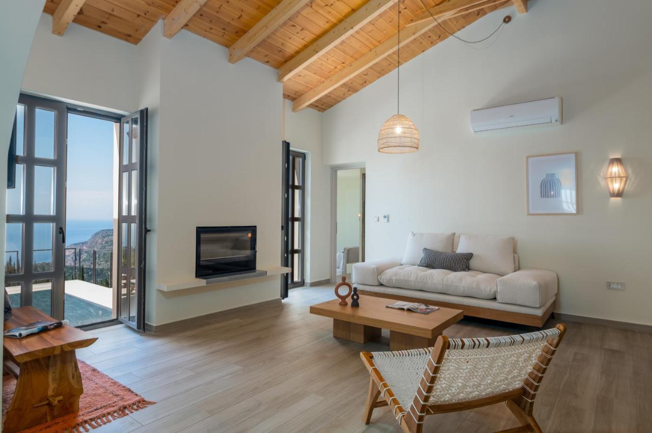 J&c Luxury Villa